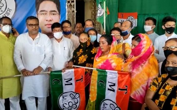 Around hundred voters Joined in Trinamool Congress 